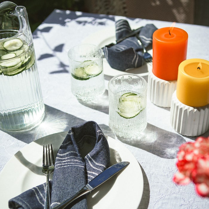 Väre keittiöpyyhe, Kierto