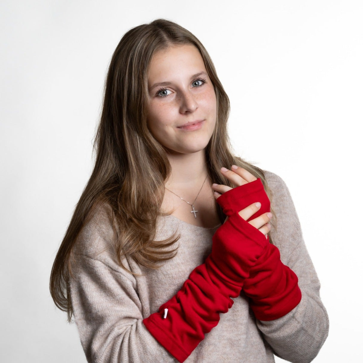 Punaiset merinovillaiset ranteenlämmittimet