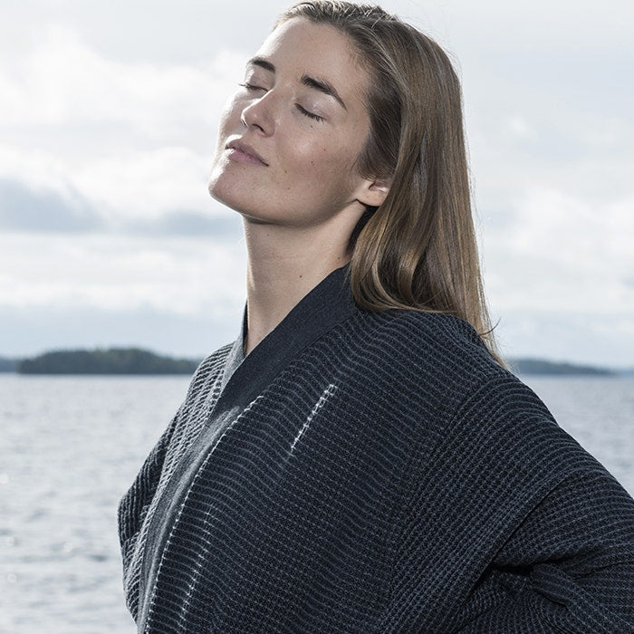 Kylpytakki Rento, tummanharmaa