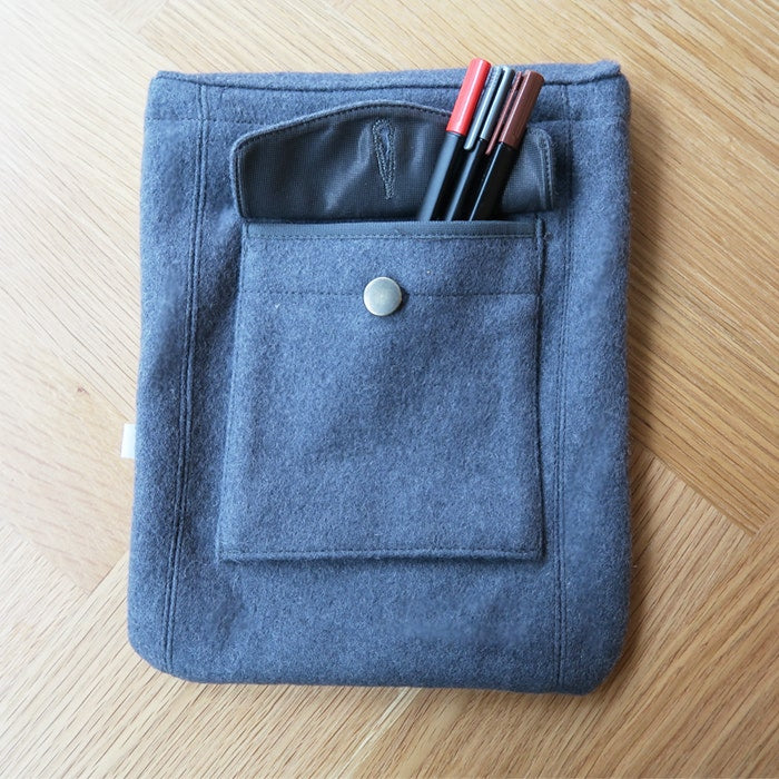 Tablettisuoja kierrätystekstiilistä