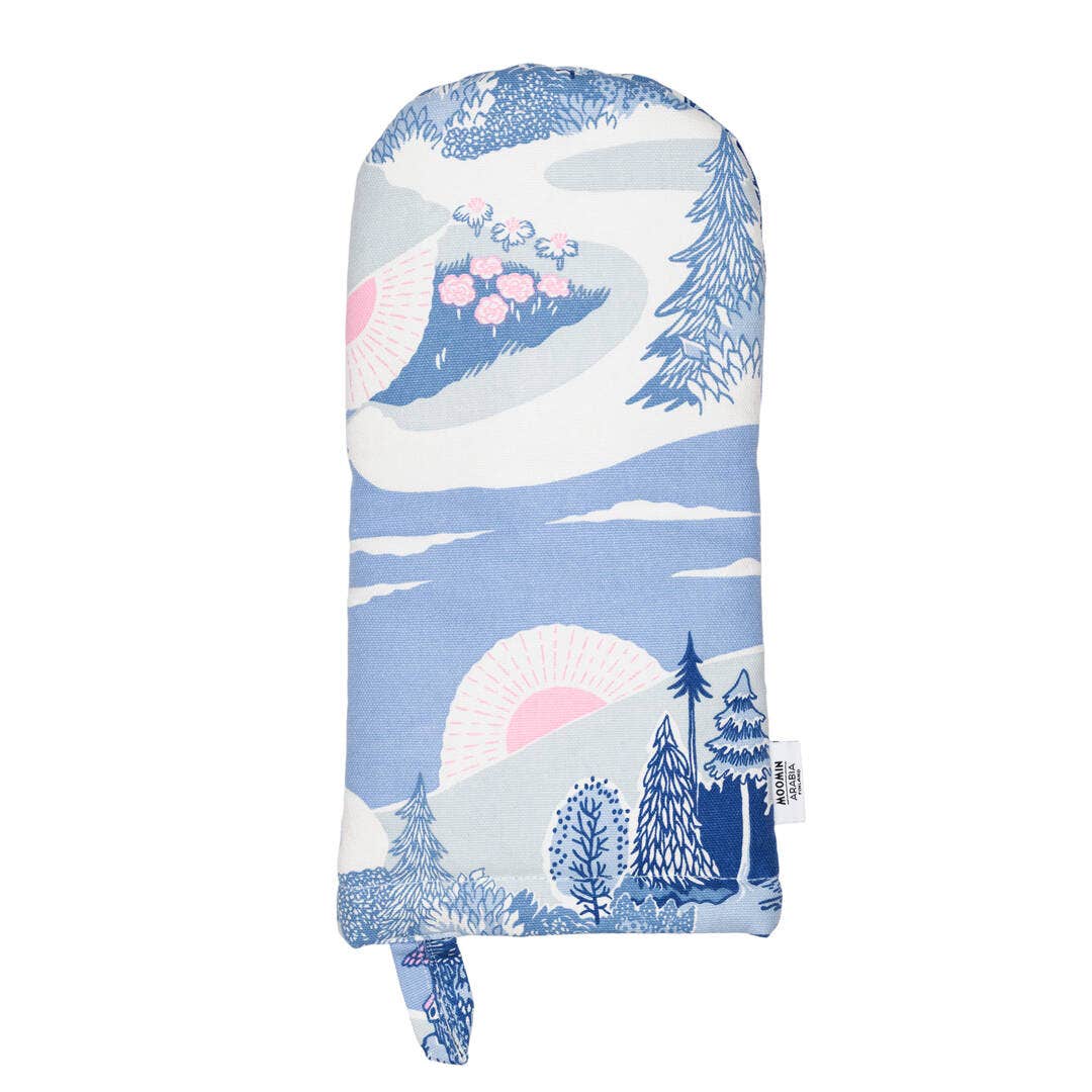 Muumi uunikintaassa sinisävyinen kuvitus Muumilaaksosta.