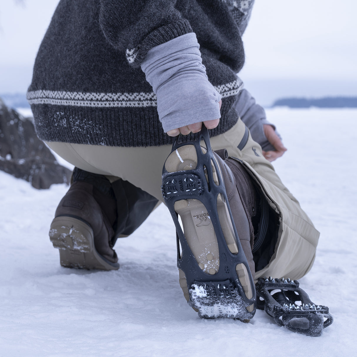 Liukuesteet Atom 24 nastaa