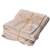 Keittiöpyyhesetti, jossa kaksi bambusta valmistettua keittiöpyyhettä. 