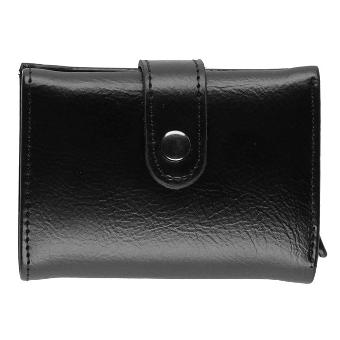 Korttikotelo lompakolla suojaa korttisi arjessa ja reissussa.