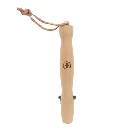 puinen makkaratikku teleskooppivarrella 