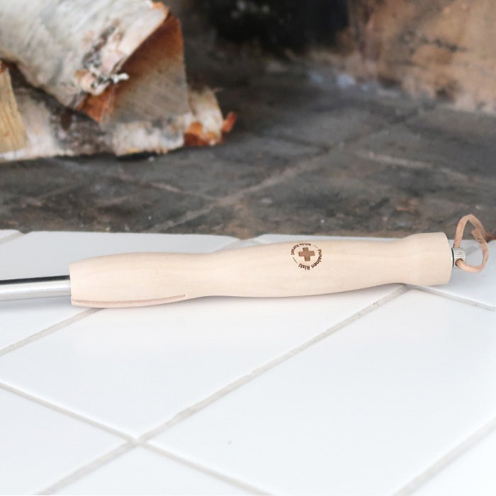 Makkaratikku teleskooppivarrella