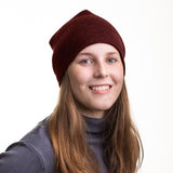 Viininpunainen merinovillapipo on ihanan pehmeä ja lämmin!