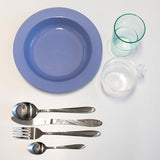 Ruokailuvälinesetti yhdelle henkilölle