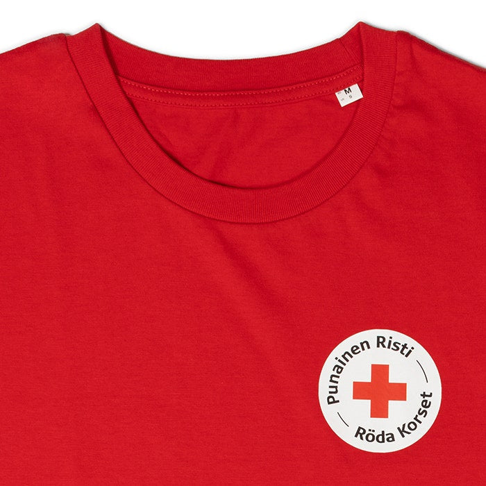 T-paita Punaisen Ristin tuotetunnuksella