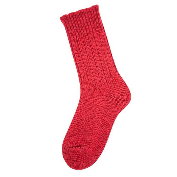 Kotimaiset villasukat punaiset